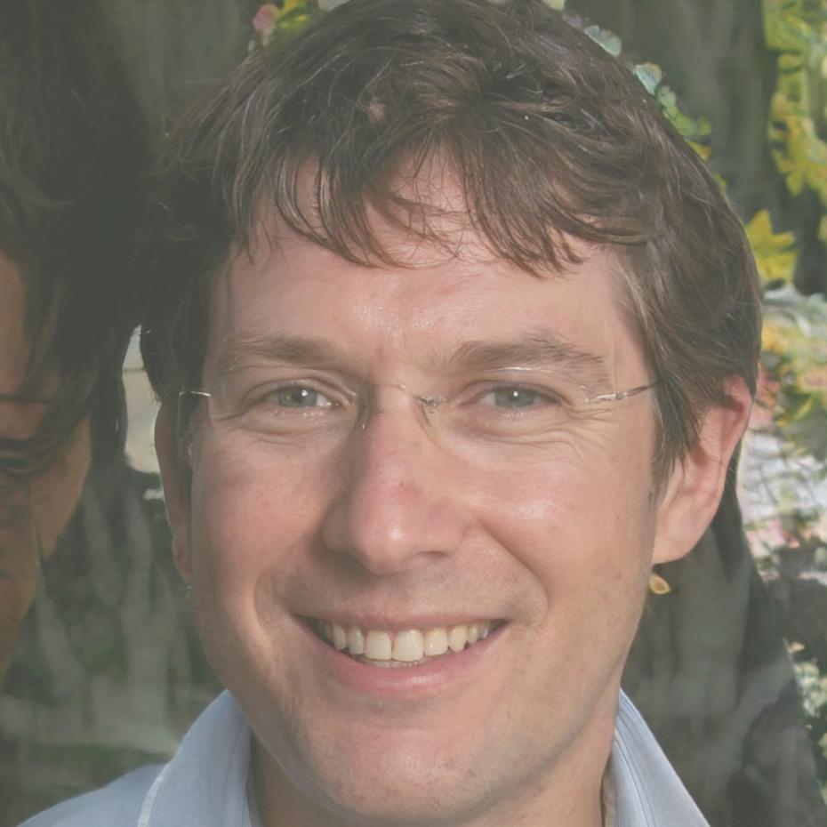 Portrait de Marc Dubois, Directeur Financier